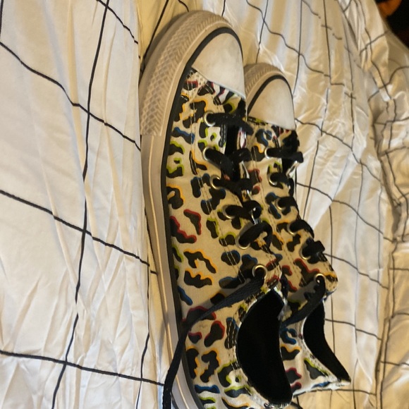 colorful velvet cheetah print converses - Picture 3 of 5